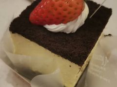 巧克力酸果包-长发西饼(道前店)