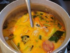 -大头虾越式风味餐厅(光明广场店)