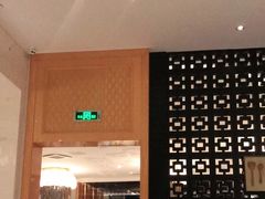 -蜈支洲岛珊瑚酒店临海阁中餐厅