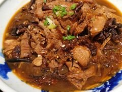 小鸡炖蘑菇粉-北李妈妈菜(鲁能城店)