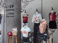-ONE MOMENT(北京朝外店)