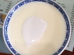 -赵记传承特色牛奶甜品(泉城广场店)