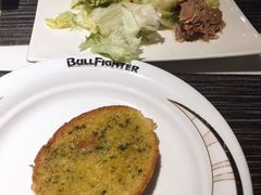 小烟熏三文鱼沙拉-斗牛士牛排餐厅(嘉里汇店)