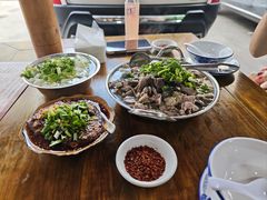 -小杨翘脚牛肉