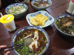 -老新隆牛肉锅贴(新街口店)