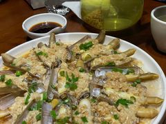蒜蓉粉丝蒸竹蛏皇-宴小馆·小海鲜青岛菜(五四广场店)