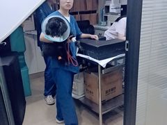 -瑞派天使宠物医院·神经外科·骨科·核磁(洛川中路店)