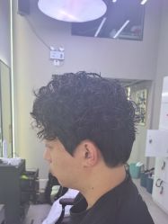 -尤司男士国潮理发馆