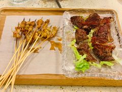 -白仁仔· 活烤海鲜 宵夜(豫园店)