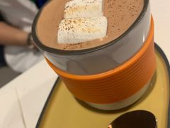 -潮一不贰·法式甜品·生日蛋糕·西式简餐(外滩店)