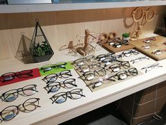 -Trend1881视光·蔡司视觉(领展广场店)