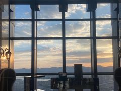 -锦厨国际自助餐厅 · 云端景观 (昆明索菲特大酒店)