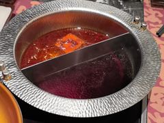 -牛YO寿喜烧·铁板烧和牛火锅自助(市府恒隆店)