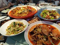 -巴特餐饮6加1音乐餐吧·新疆菜