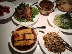 -聚友斋(陶瓷琉璃馆水晶街店)