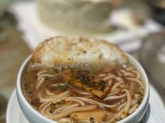 传统片儿川-湖滨28中餐厅·西湖宴·杭州君悦酒店