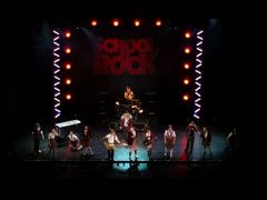 -交通银行前滩31演艺中心