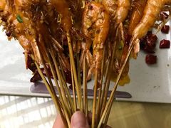 -阿瓦山寨·湘菜现炒·剁椒鱼头王(咸阳总店)
