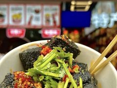 -黄兴南路步行商业街