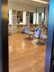 -简法造型·品牌形象店