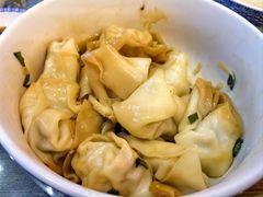 -笑来喜馄饨小笼工坊(通扬路店)