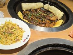 -咱屯子铁锅炖直营店(保利店)