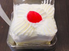 -红宝石·鲜奶小方·海派西点房(金杨店)