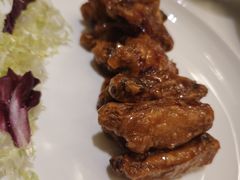 蜜汁脆皮鸡翅-上海小南国(世博源店)