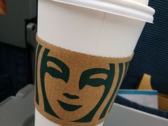 -星巴克(青岛火车北站候车大厅店)