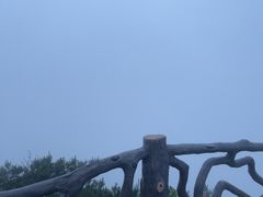 -黄山光明顶山庄