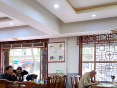 -一间楼牛羊肉泡馍馆(东一路店)