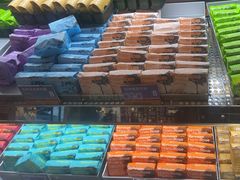 -HappyMiss花满楼·鲜花饼·鲜花茶·伴手礼(上海环球港店)