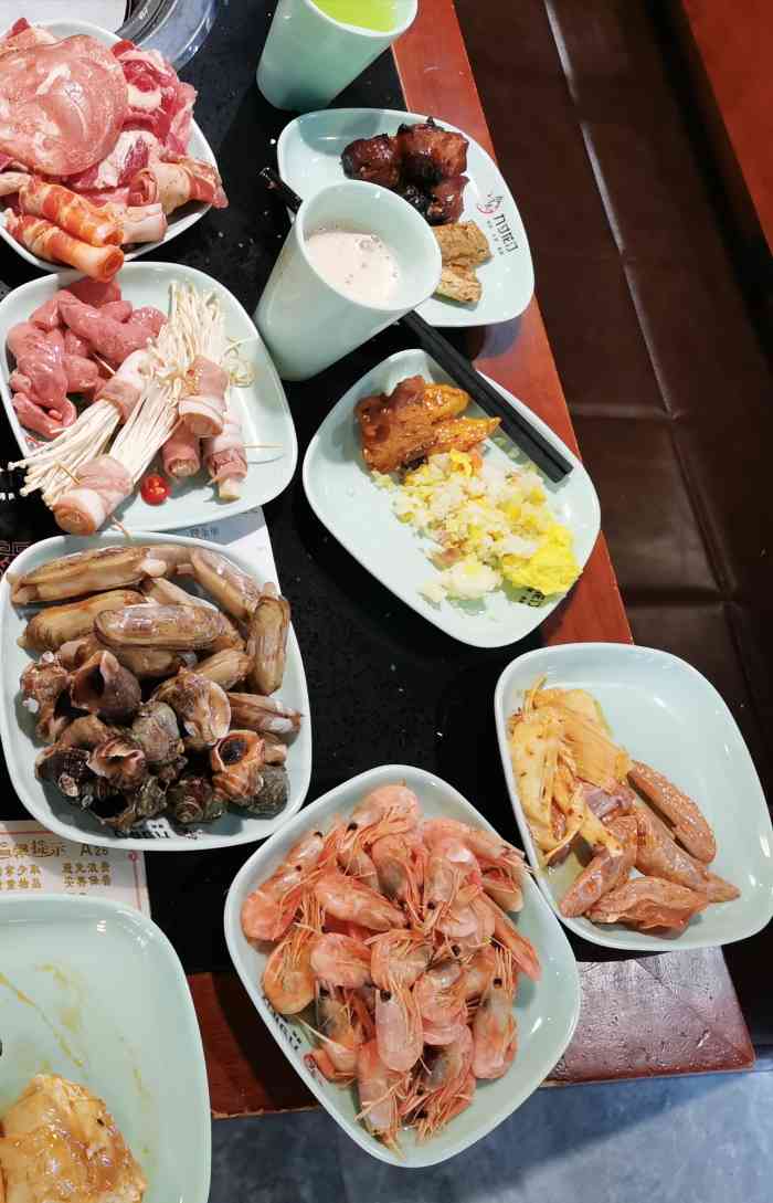 九寸花汀海鲜烤肉自助(中东迪克店)-"又一次打卡九寸花汀,不得不说,这