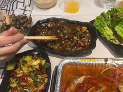 -云晓光头烧烤吧(川沙绿地店)