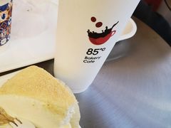 -85度C(生甜甜圈研究工坊·上海局门店)