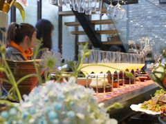 -瓷语堂(上海五维空间创意园店)