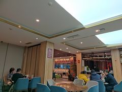 大堂-有红鸡毛店·川菜(建设路店)