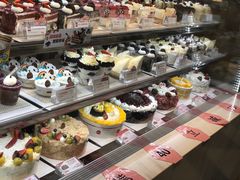 -85度C(生甜甜圈研究工坊·上海平凉店)