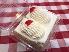 -红宝石·鲜奶小方·海派西点房(联洋店)