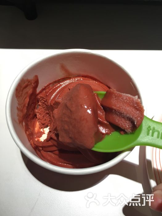 美淇士冻酸奶红丝绒冻酸奶图片 - 第1张