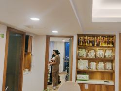 -塑青春&伊肤泉祛痘皮肤管理