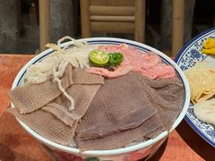 -周小明火锅(黑金冠社区店)