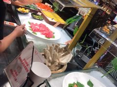 -四海一家自助餐(益田假日广场店)