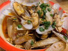 -冶建镜子·老南昌大排档·江西虾王(总店)