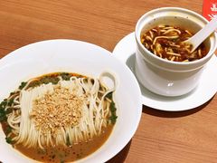 台湾担担面-鼎泰丰(德基广场店)