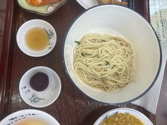 -百年老字号·观振兴蟹黄面·三虾面·苏式面(观前街富仁坊巷店)