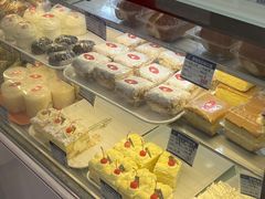 -白玉兰食品(中山公园龙之梦店)