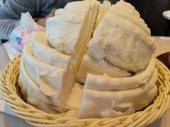 -老码头黑皮肘子锅包肉熏酱水饺(文政街店)