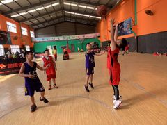 -呈康体育青少年篮球培训班(虹口店)