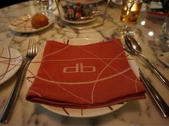 -db Bistro & Oyster Bar by Daniel Boulud(滨海湾金沙店)
